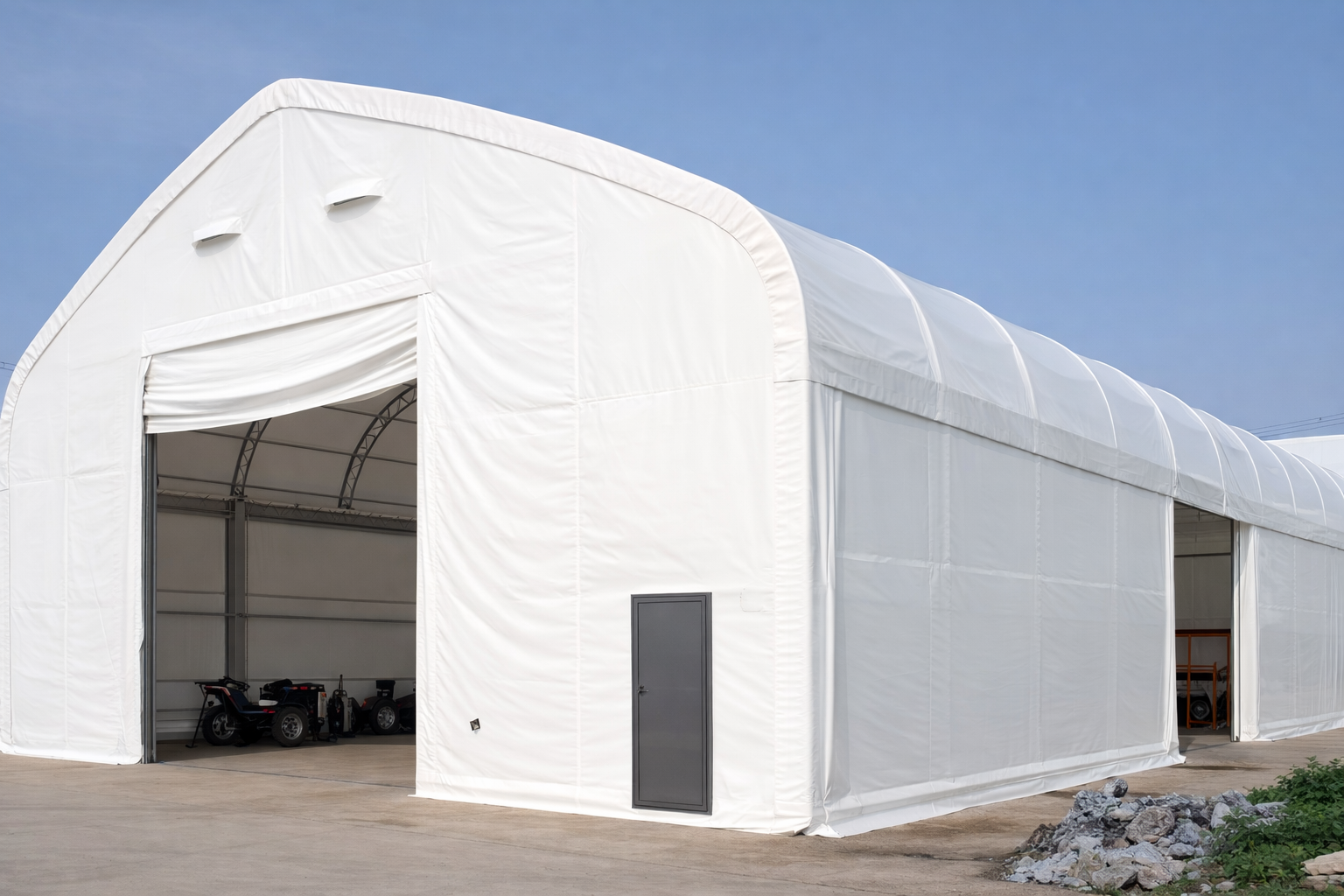 Tunnel da 15,25x24,4m Altezza 9,02m Altezza laterale 5,5m